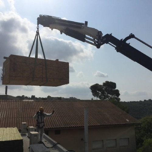 שינוע פלטות או אס בי לרעפים